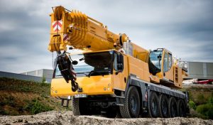 Grúa Móvil LTM 1100-5.2 LIEBHERR
